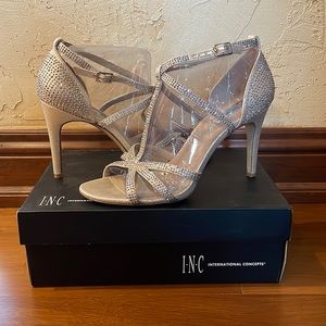 INC International Concepts Reggigol Pearl Gold Heels